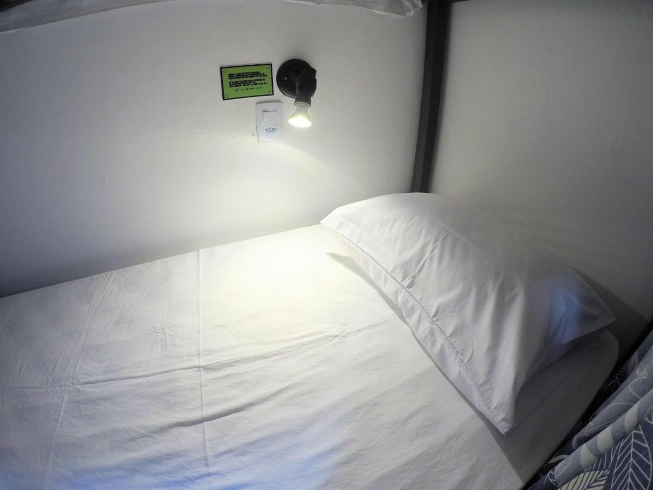 Hostel Da Milla Presidente Figueiredo Buitenkant foto