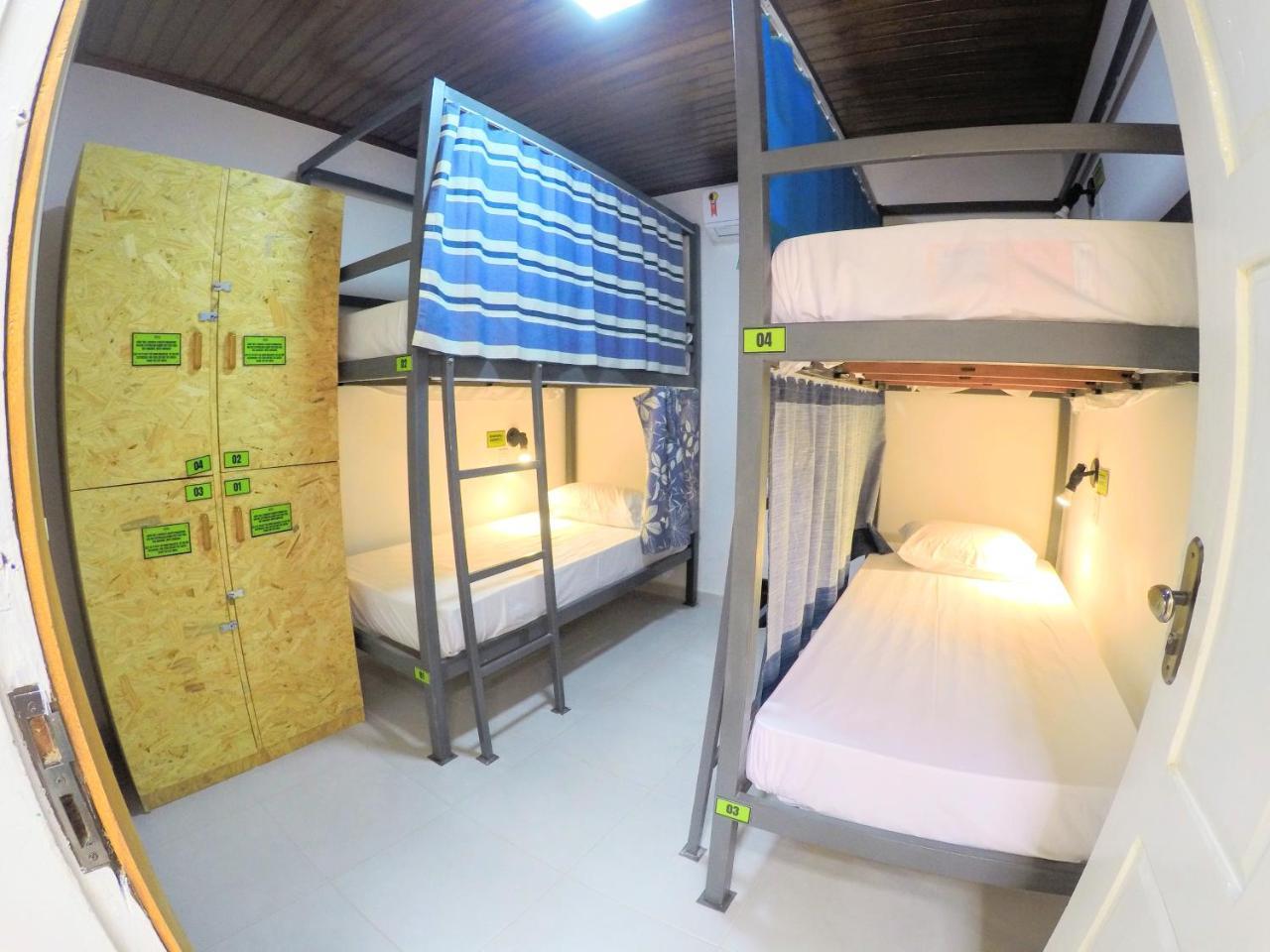 Hostel Da Milla Presidente Figueiredo Buitenkant foto