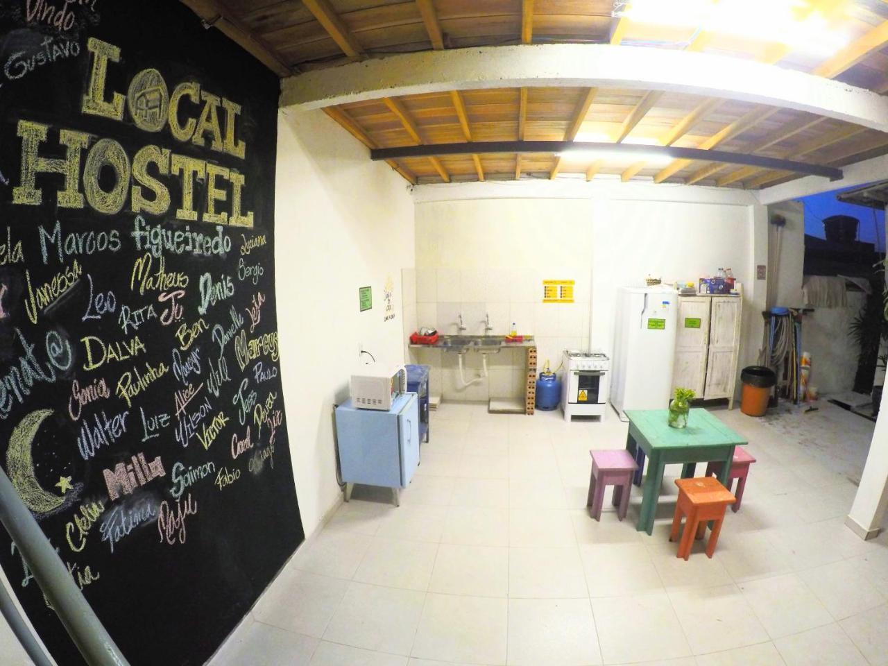 Hostel Da Milla Presidente Figueiredo Buitenkant foto