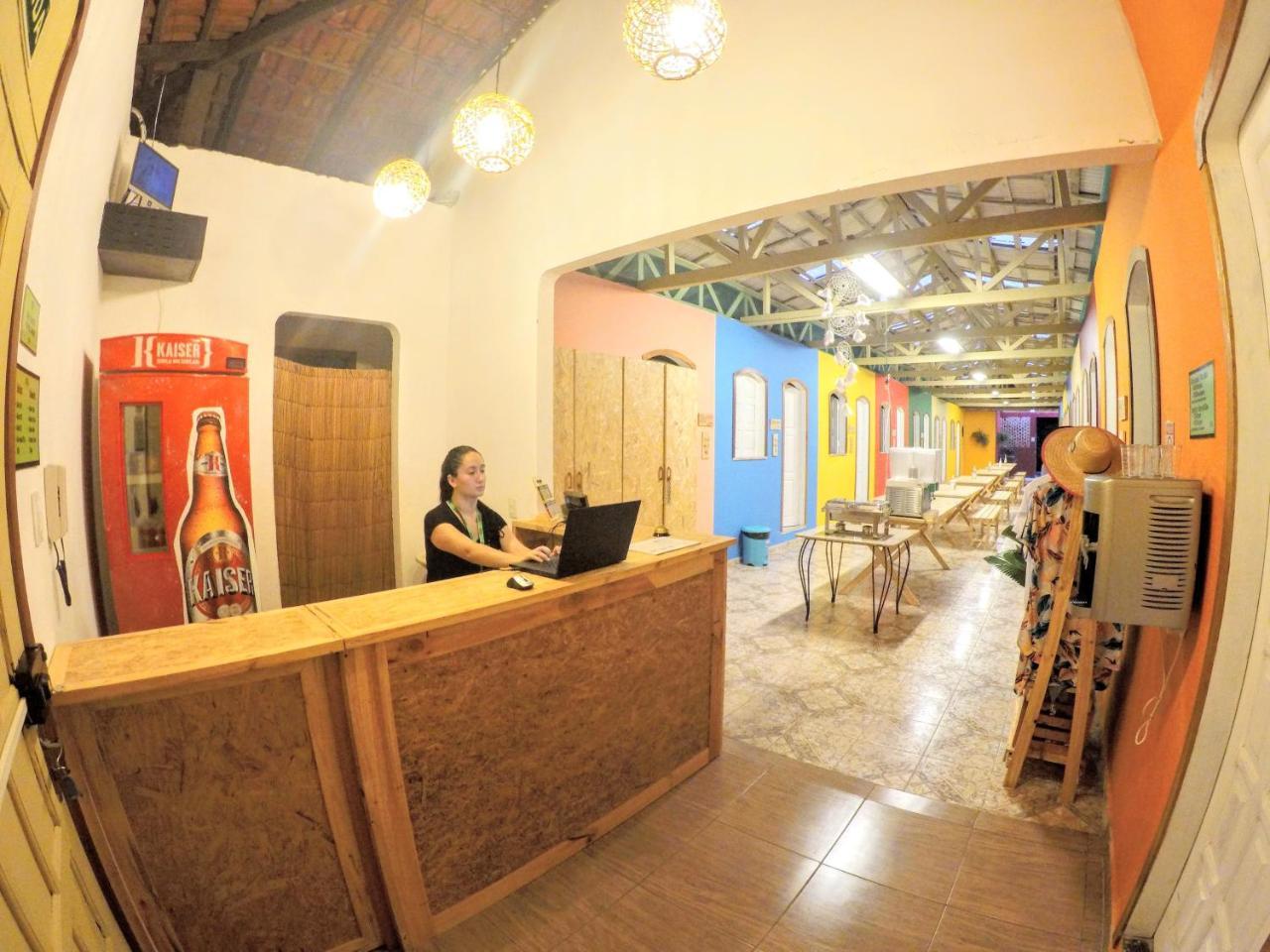 Hostel Da Milla Presidente Figueiredo Buitenkant foto